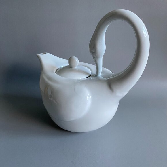 Abbott Trumpeter Graceful Swan Bone White China Teapot - Picture 2 of 8